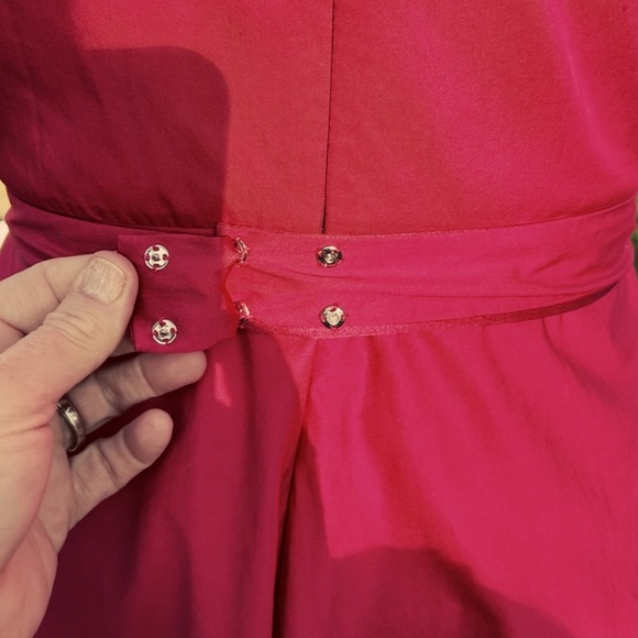 Elie Tahari Red Raspberry, Fit&Flare, Halter Neckline, Prom/Party Dress Sz. 6 - Picture 8 of 15